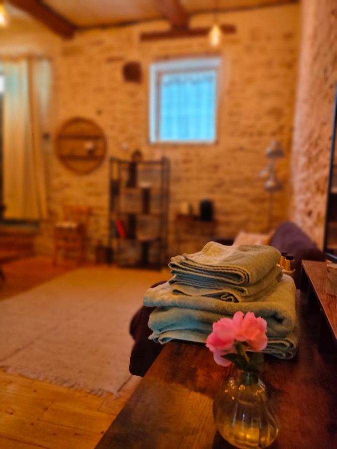 안세 La Chamade En Beaujolais B&B 외부 사진